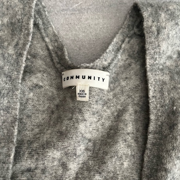 [XXS]Aritzia Community ionic cape cardigan sweater Poncho - Picture 5 of 12